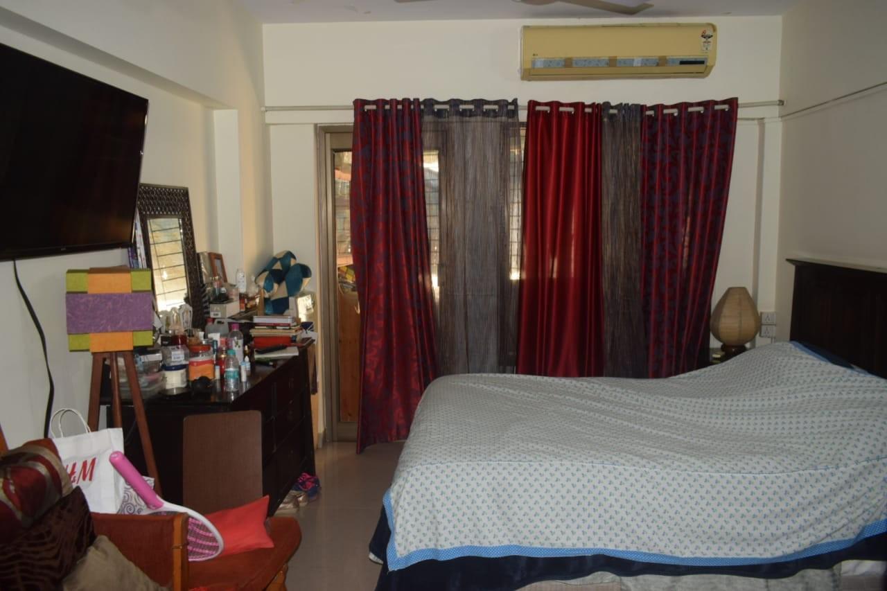 3 BHK Apartment for Rent in Almeida park Mumbai