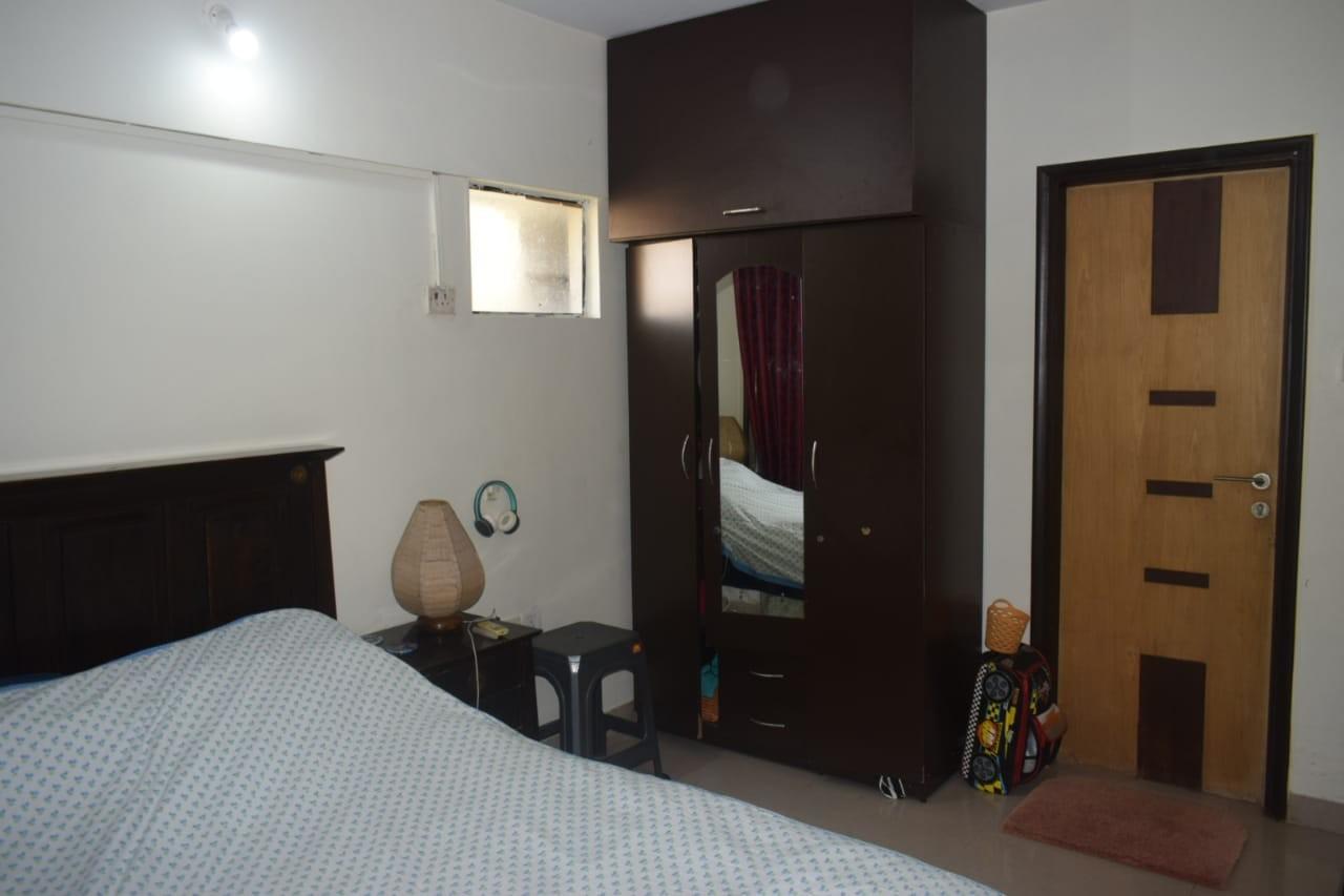 3 BHK Apartment for Rent in Almeida park Mumbai