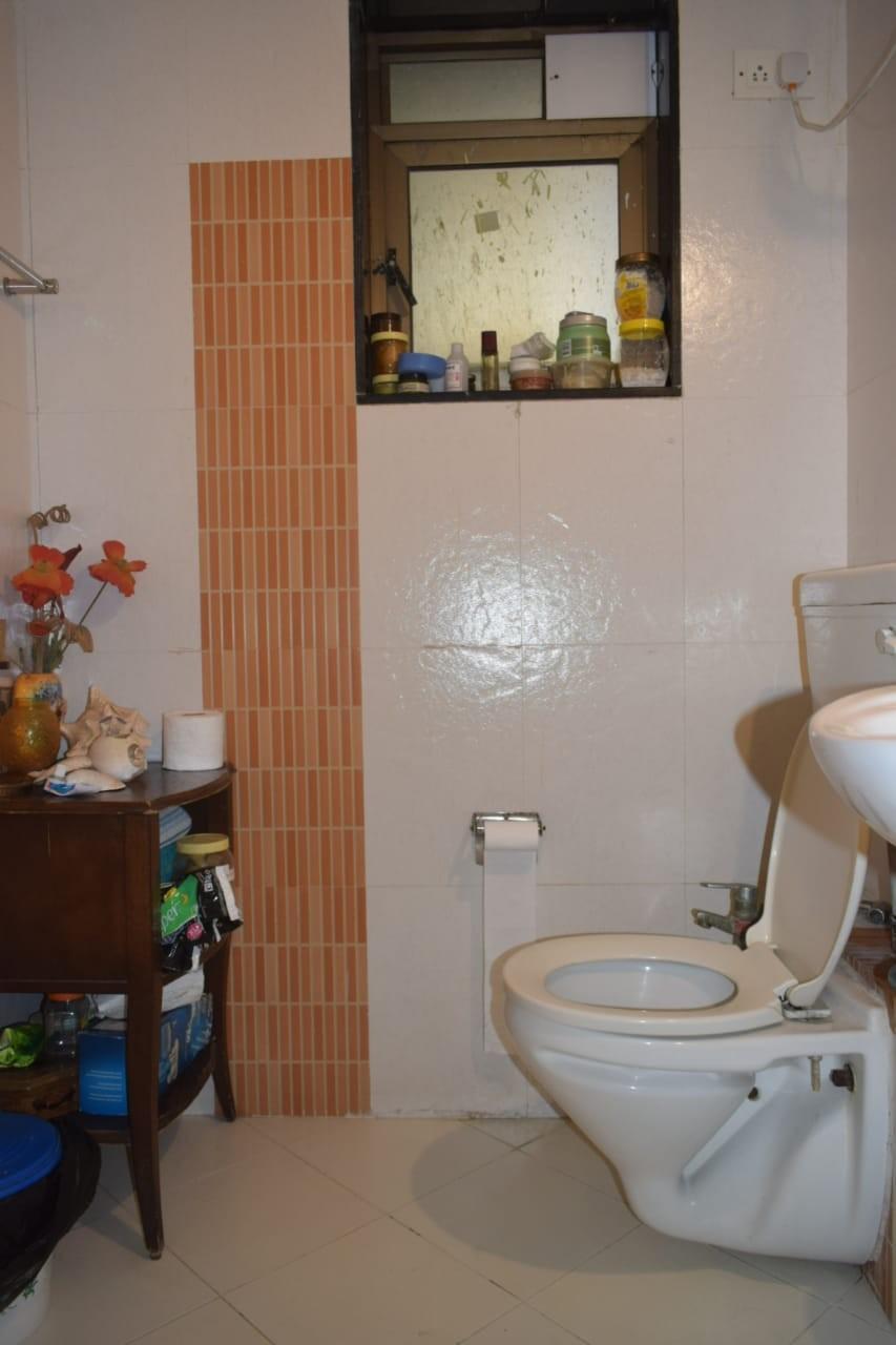 3 BHK Apartment for Rent in Almeida park Mumbai