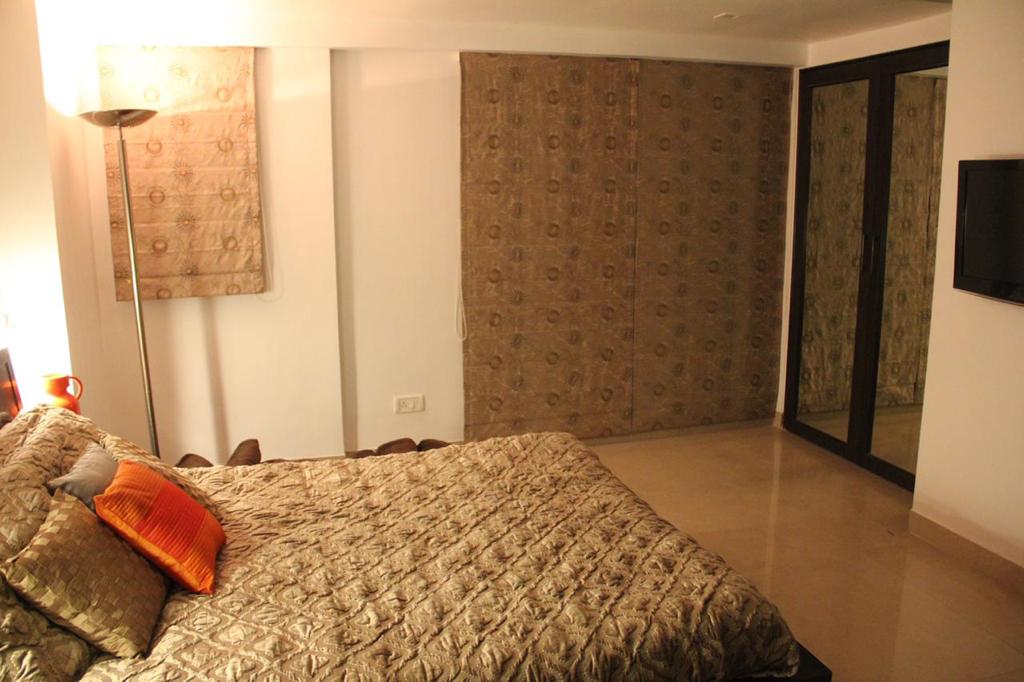 2 BHK Apartment for Rent in St Pauls rd Mumbai
