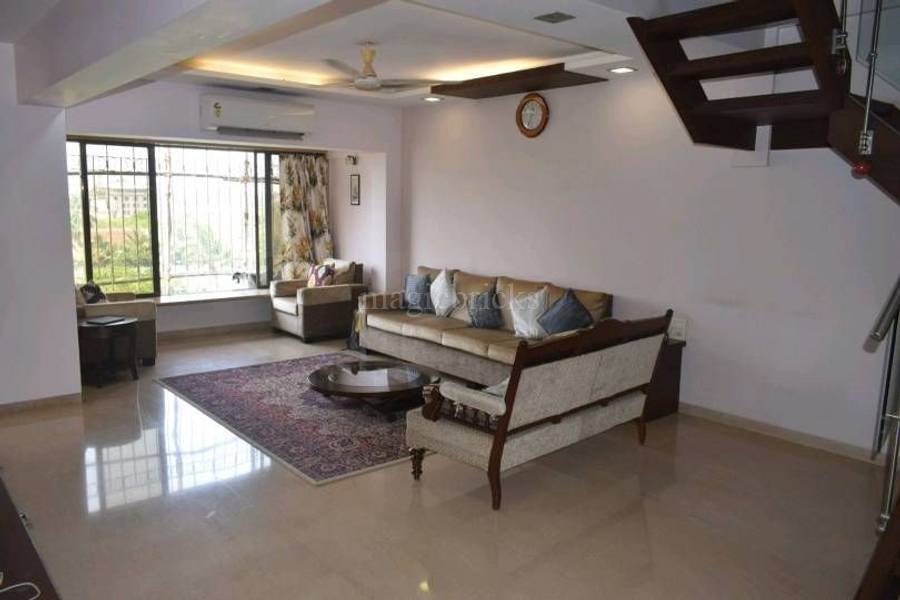 4 BHK Apartment for Sale in N S Road no.10 Mumbai