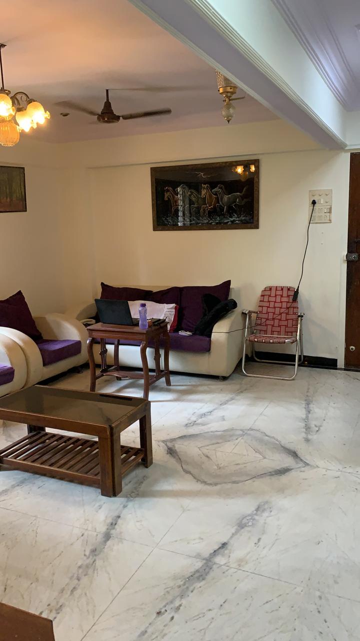 2 BHK Apartment for Rent in Bandra West Mumbai