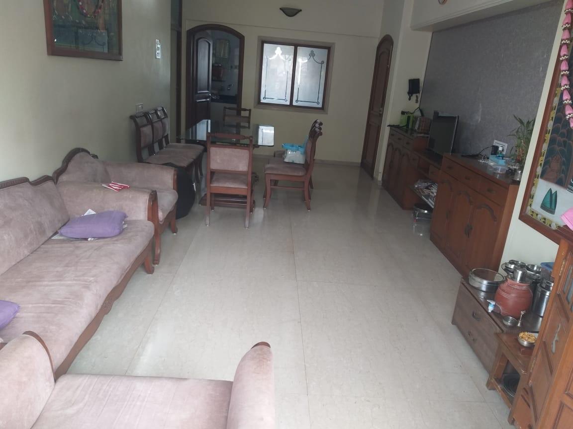 3 BHK Apartment for Sale in Dadabhai Road Mumbai