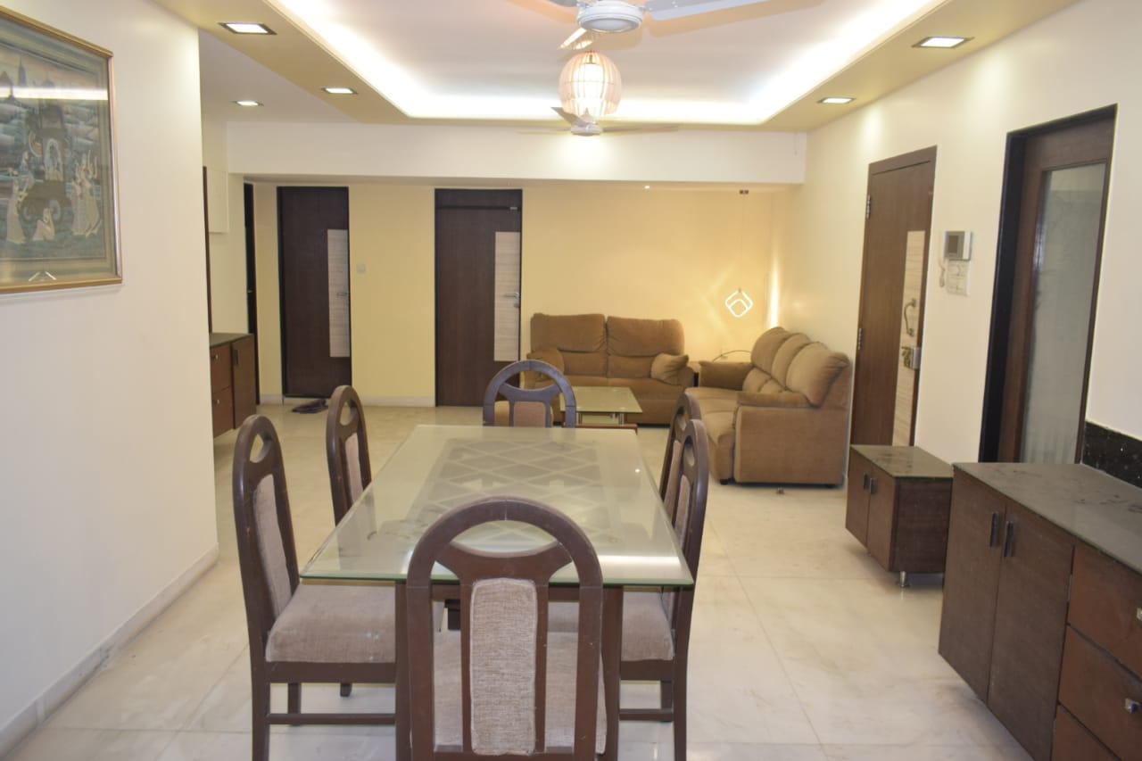 3 BHK Apartment for Rent in Juhu Mumbai