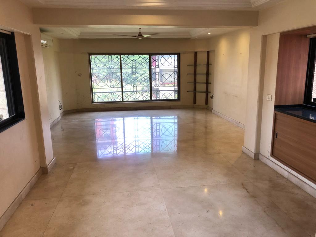 4 BHK Apartment for Rent in Khar West Mumbai