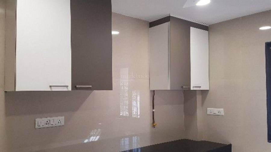 2 BHK Apartment for Rent in Bandra West Mumbai
