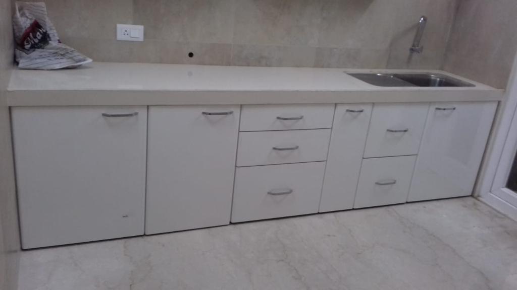 2 BHK Apartment for Rent in BKC Extention Road Mumbai