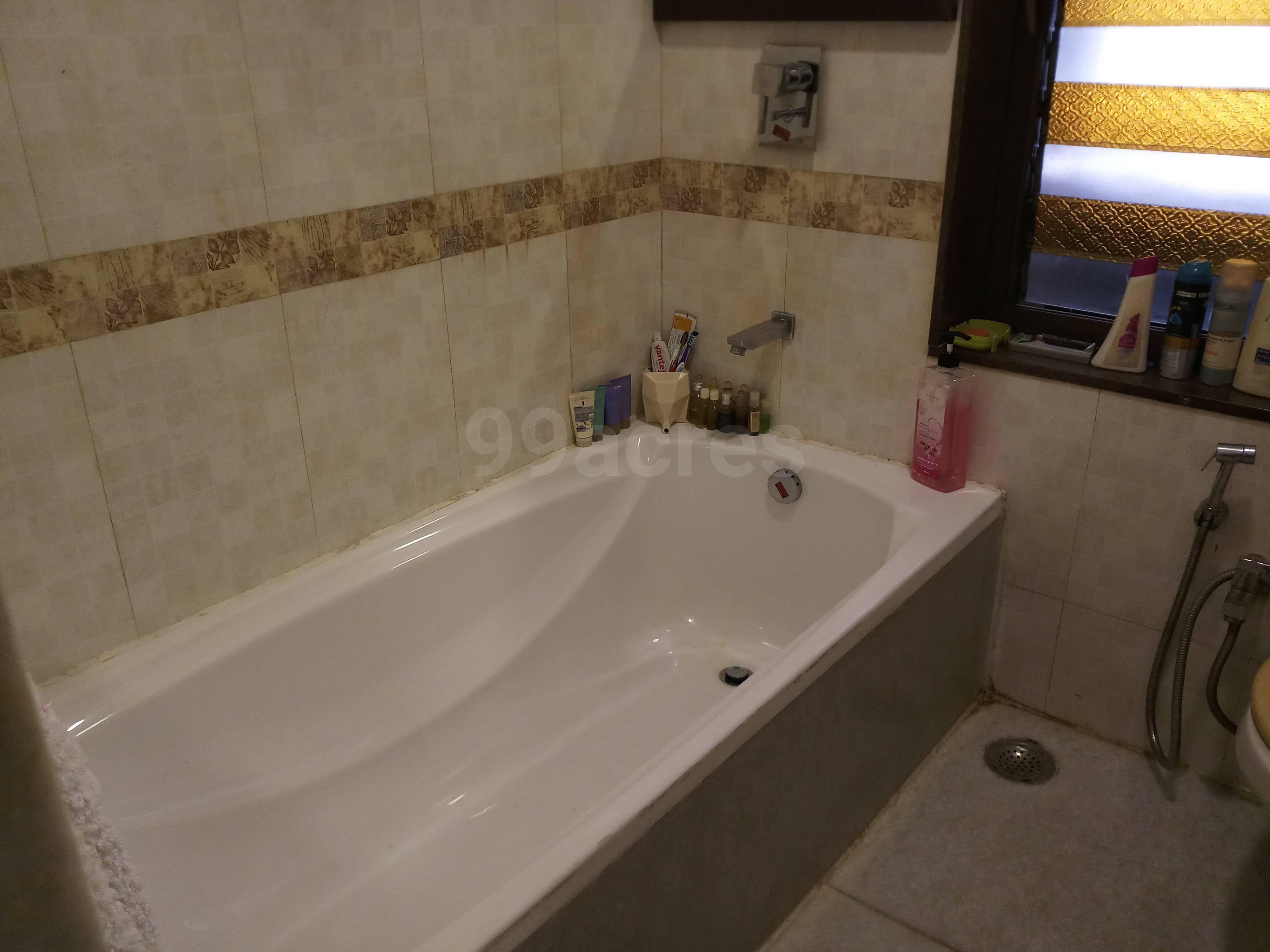 3 BHK Apartment for Sale in 15 Road Mumbai