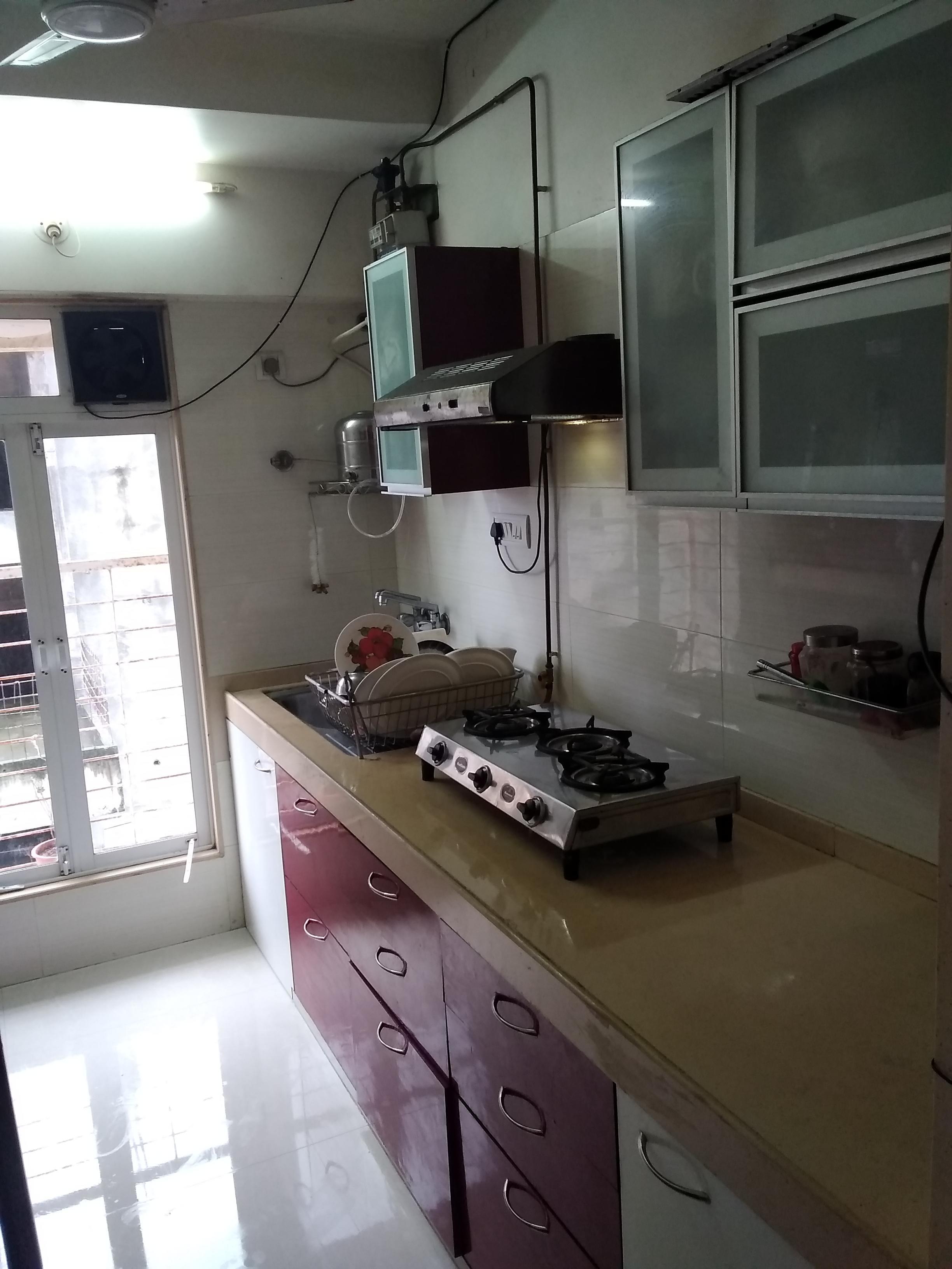 3 BHK Apartment for Sale in Dadabhai Road Mumbai