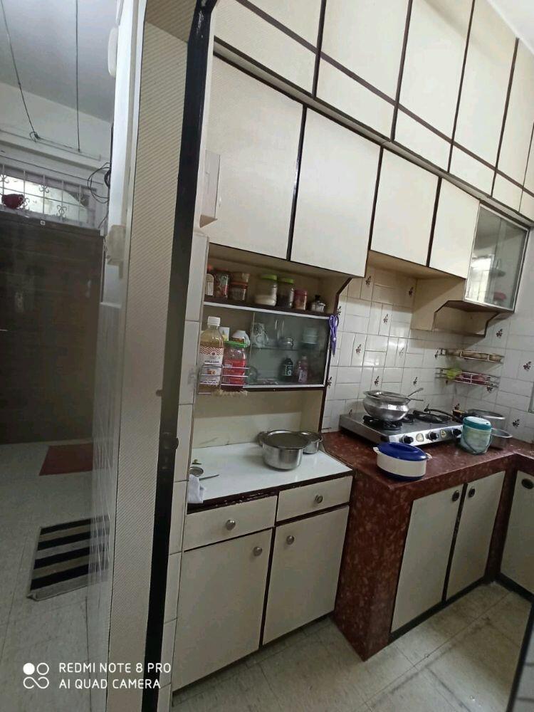 2 BHK Apartment for Rent in Khar West Mumbai