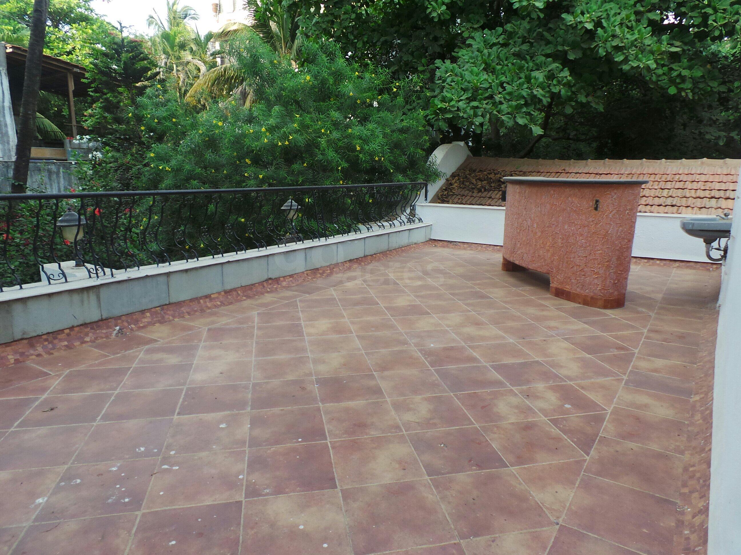 4 BHK Villa for Rent in Juhu Mumbai