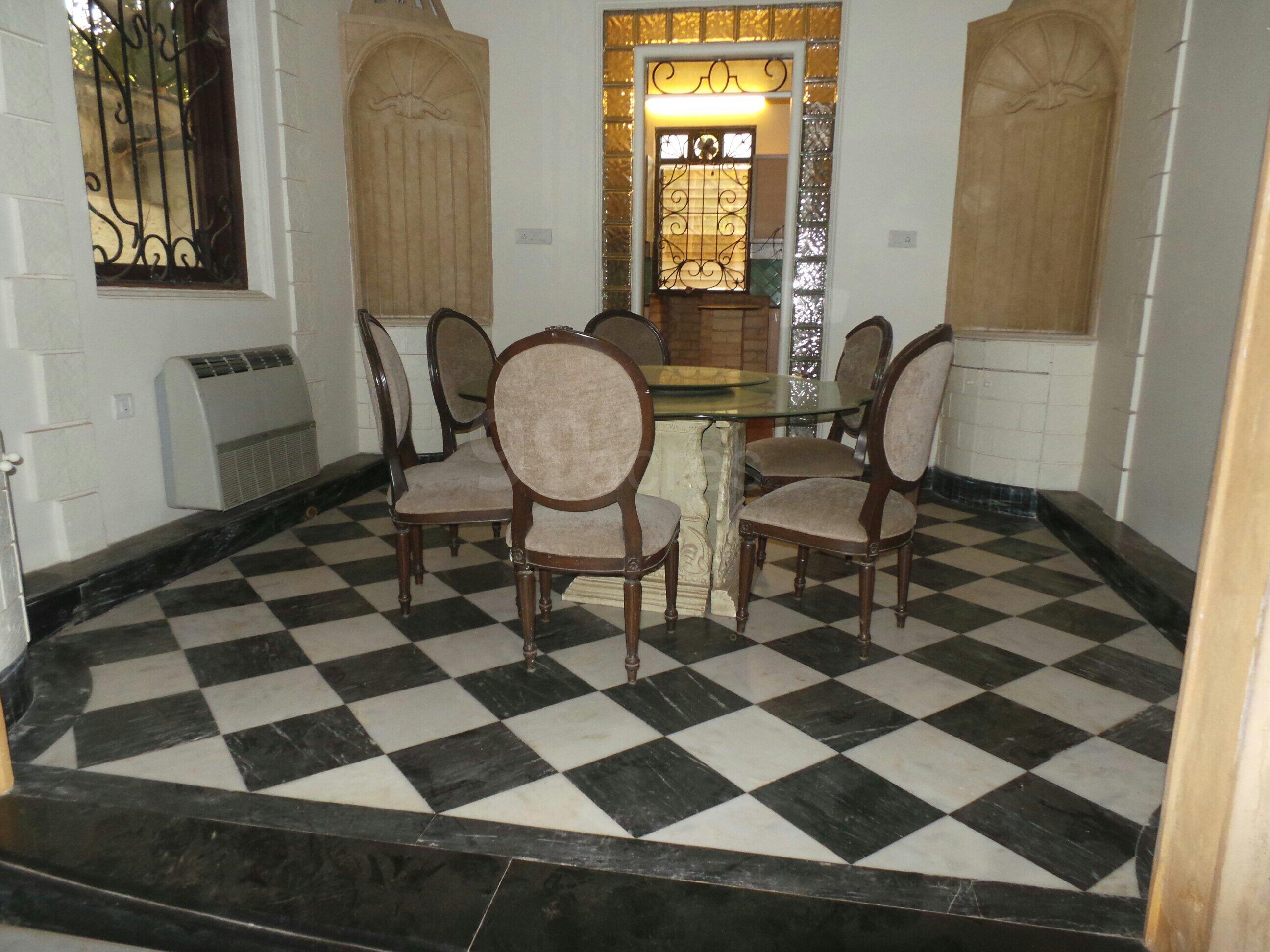 4 BHK Villa for Rent in Juhu Mumbai