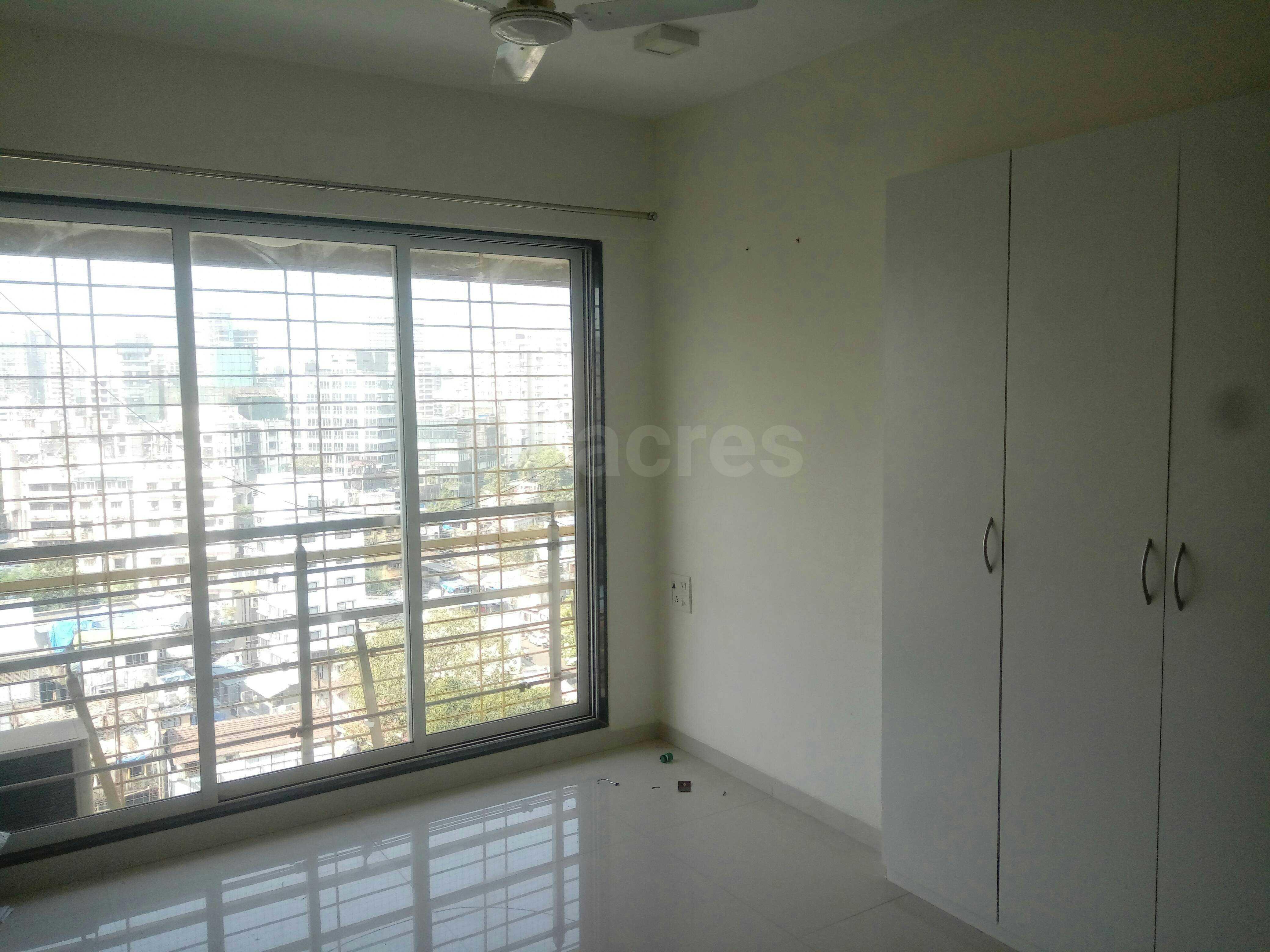 2 BHK Apartment for Sale in Khar West Mumbai