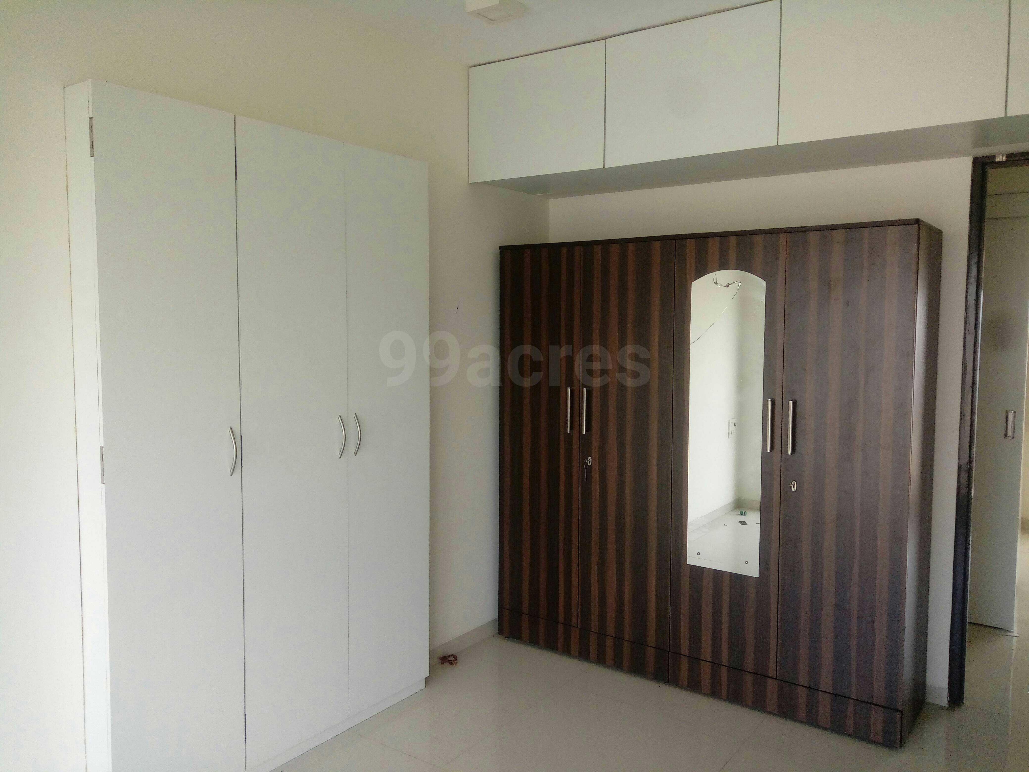 2 BHK Apartment for Sale in Khar West Mumbai
