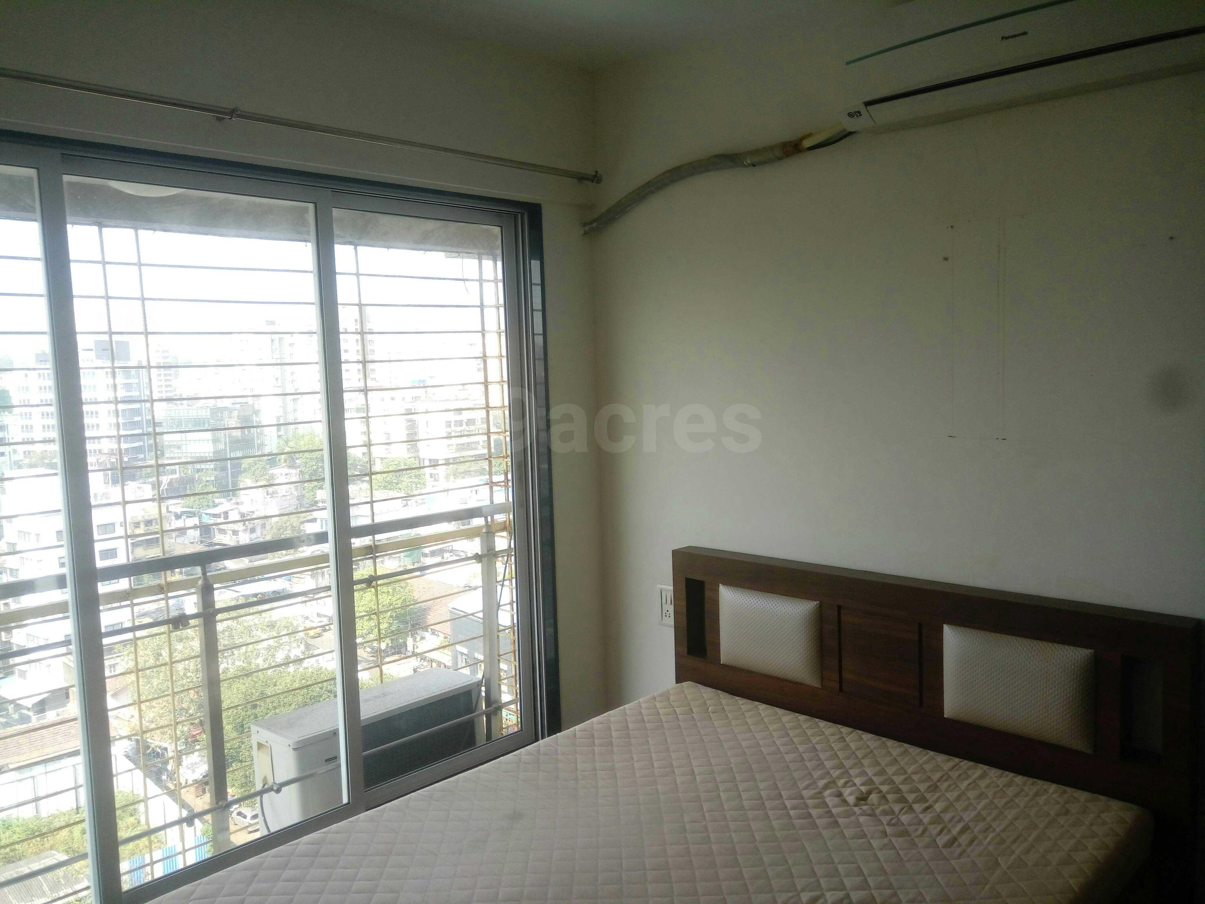2 BHK Apartment for Sale in Khar West Mumbai