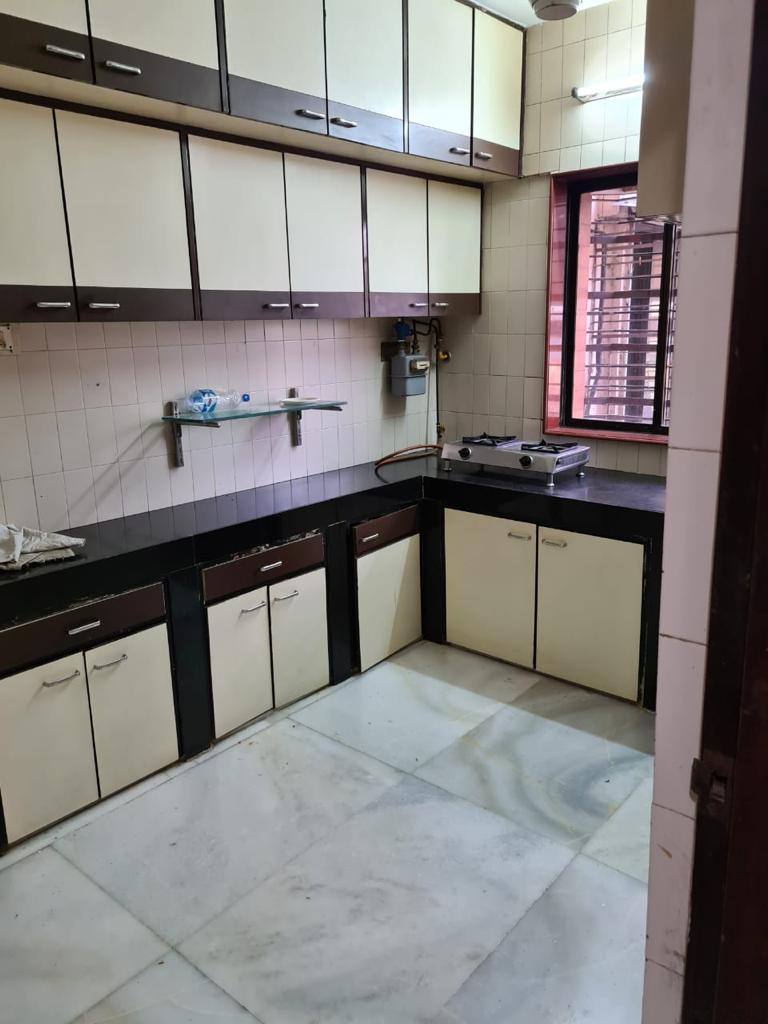 3 BHK Apartment for Sale in S V Road Mumbai