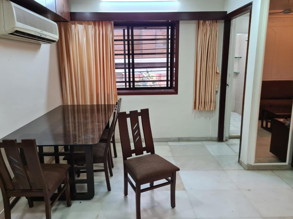 3 BHK Apartment for Sale in S V Road Mumbai