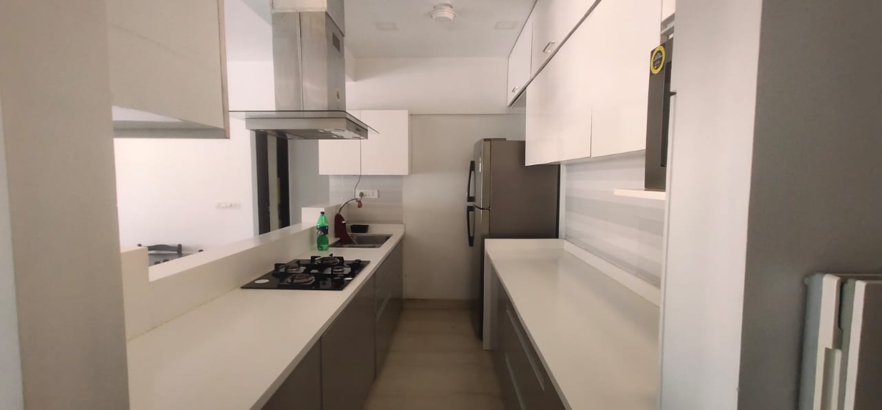 2 BHK Apartment for Rent in 15th Road Mumbai