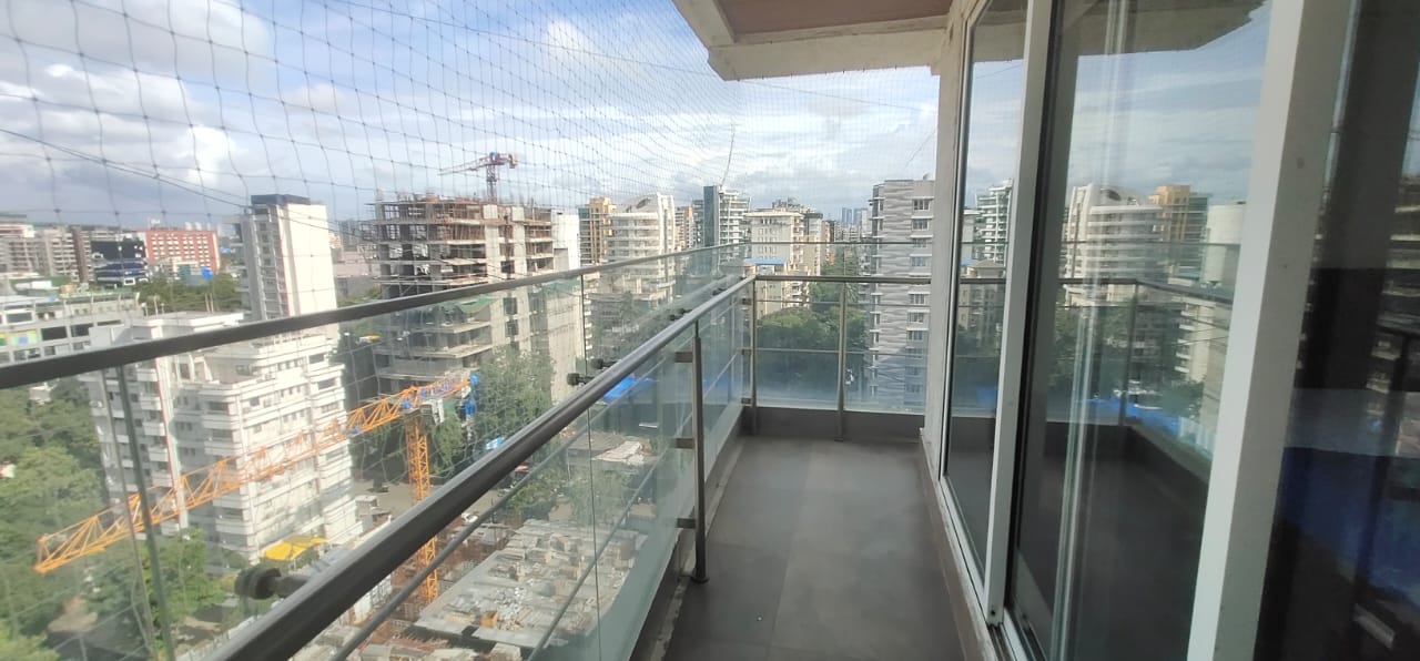 2 BHK Apartment for Rent in 15th Road Mumbai