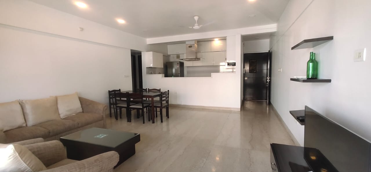 2 BHK Apartment for Rent in 15th Road Mumbai