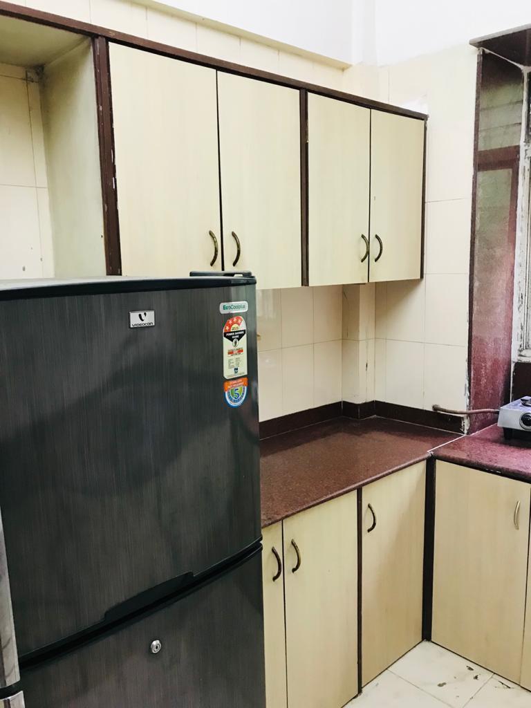 2 BHK Apartment for Rent in Khar West Mumbai