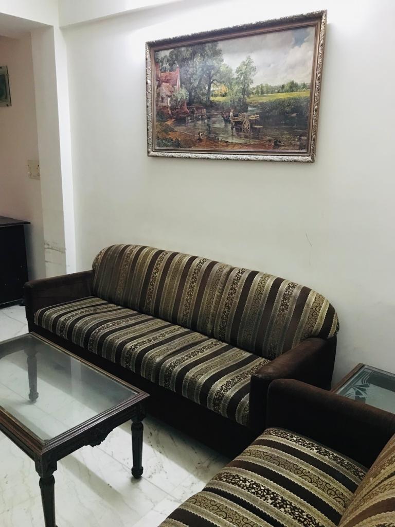2 BHK Apartment for Rent in Khar West Mumbai