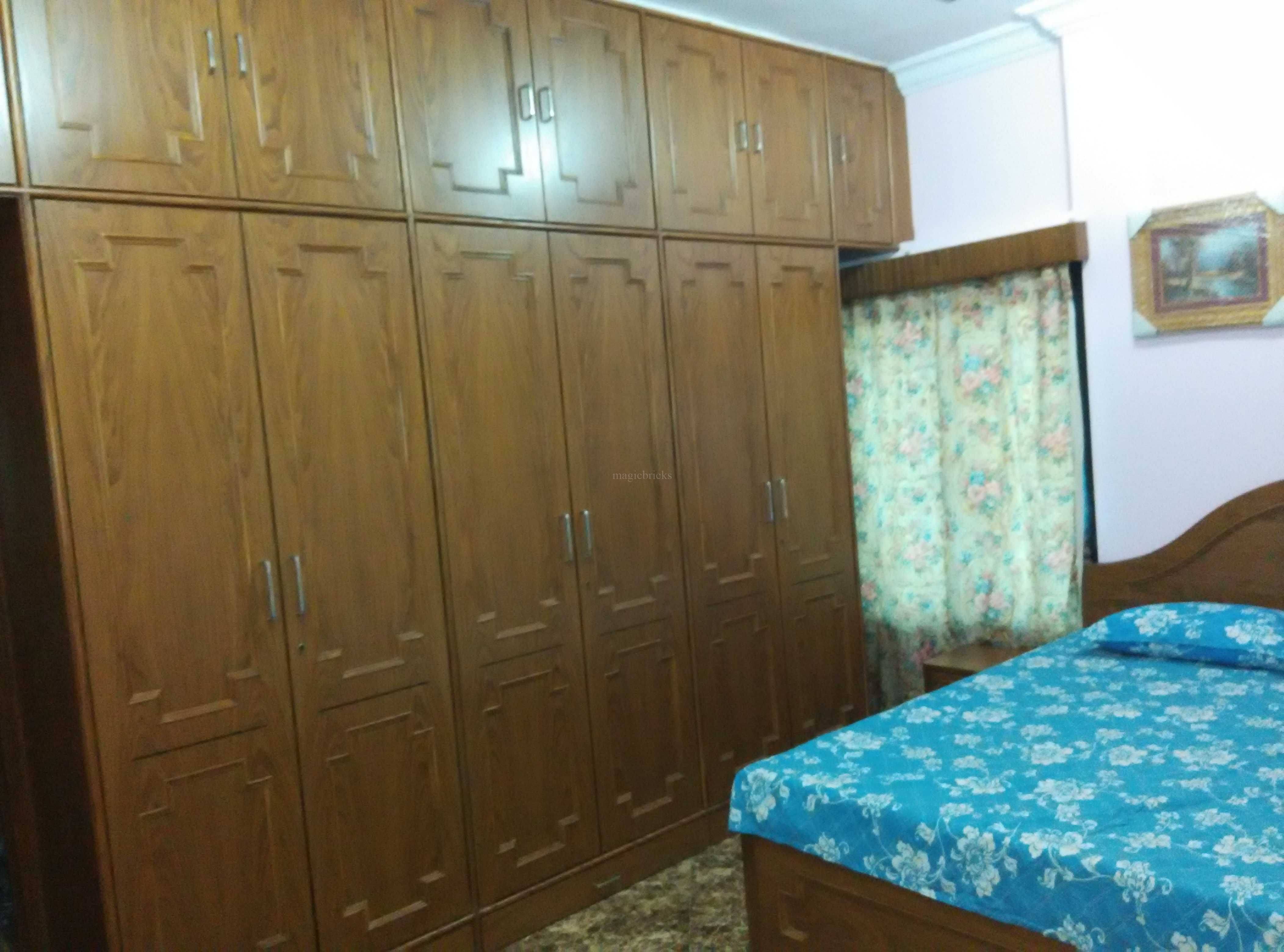 3 BHK Apartment for Rent in Off S V Road Mumbai