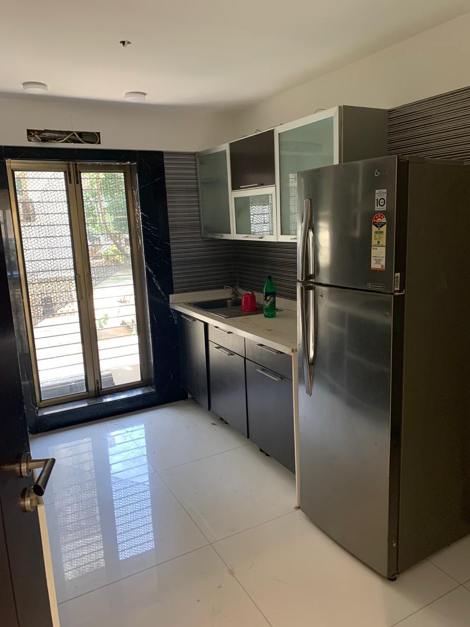 4 BHK Apartment for Rent in 1st Road Mumbai