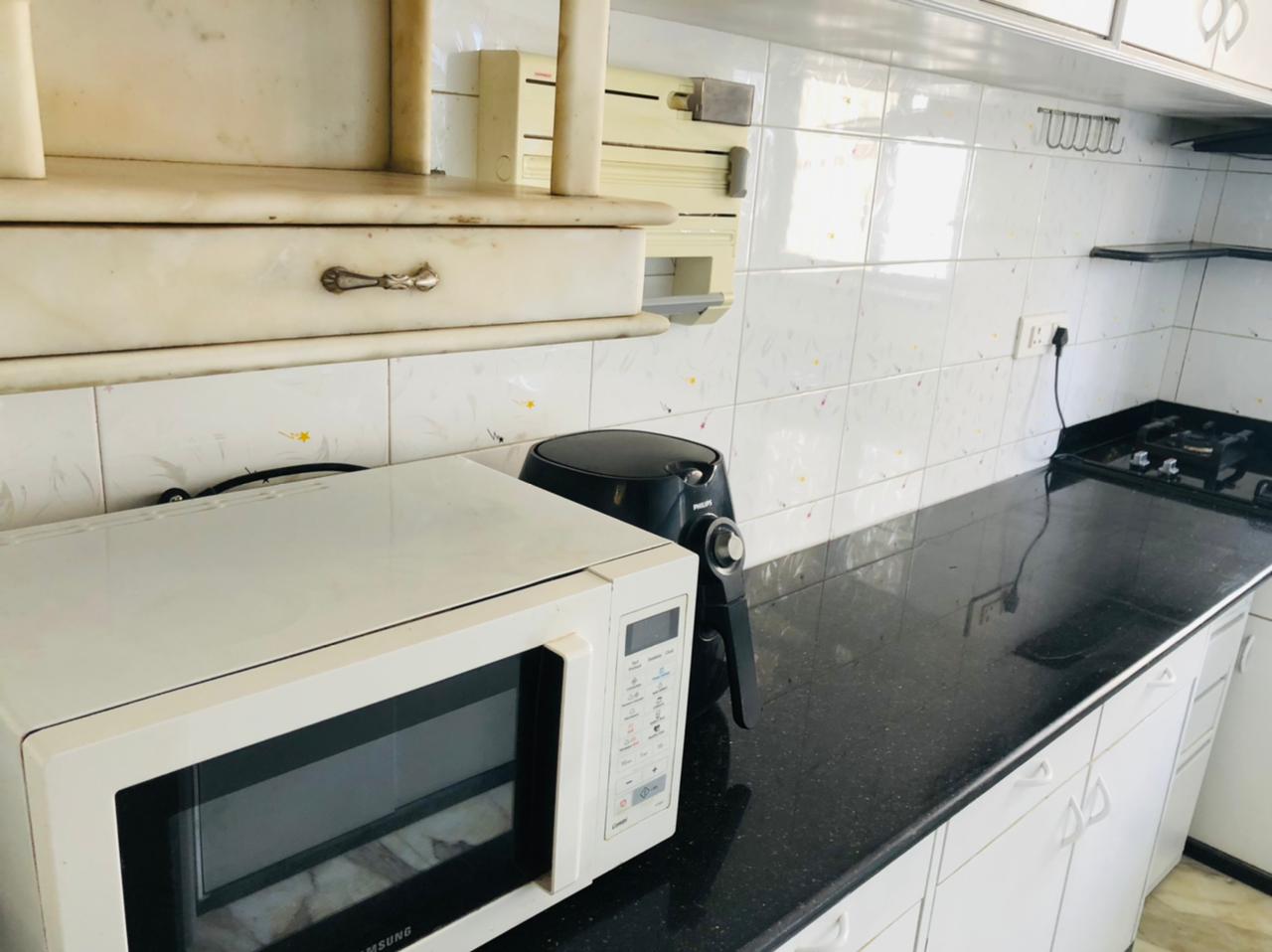1 BHK Apartment for Rent in Carter Road Mumbai