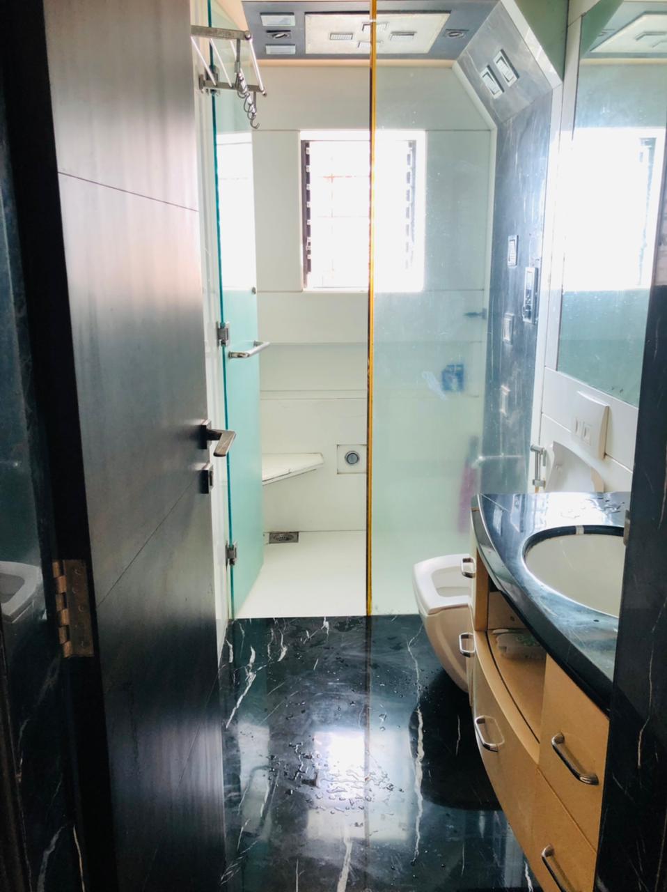1 BHK Apartment for Rent in Carter Road Mumbai