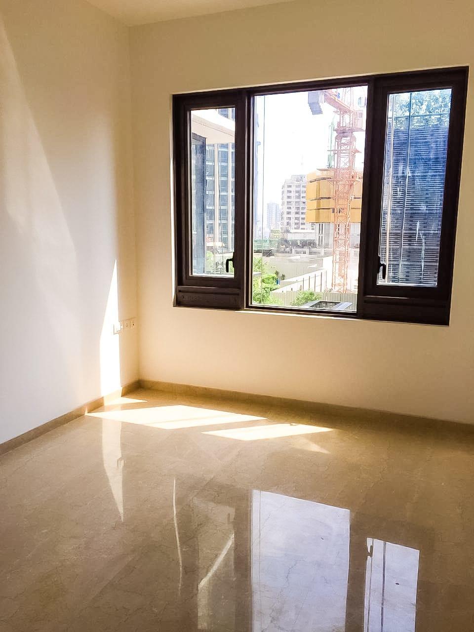 4 BHK Apartment for Sale in 4 Bungalows Mumbai