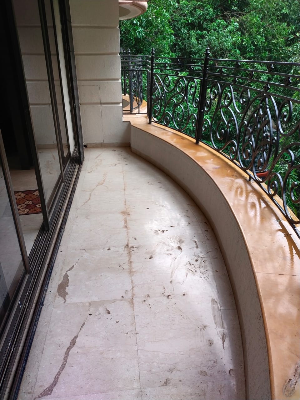 Apartment for Sale in 15th Road Mumbai