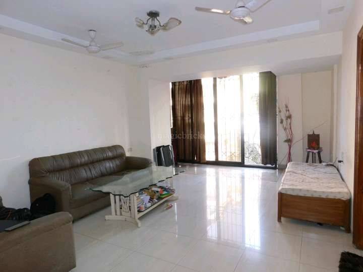 2 BHK Apartment for Sale in Bandra West Mumbai
