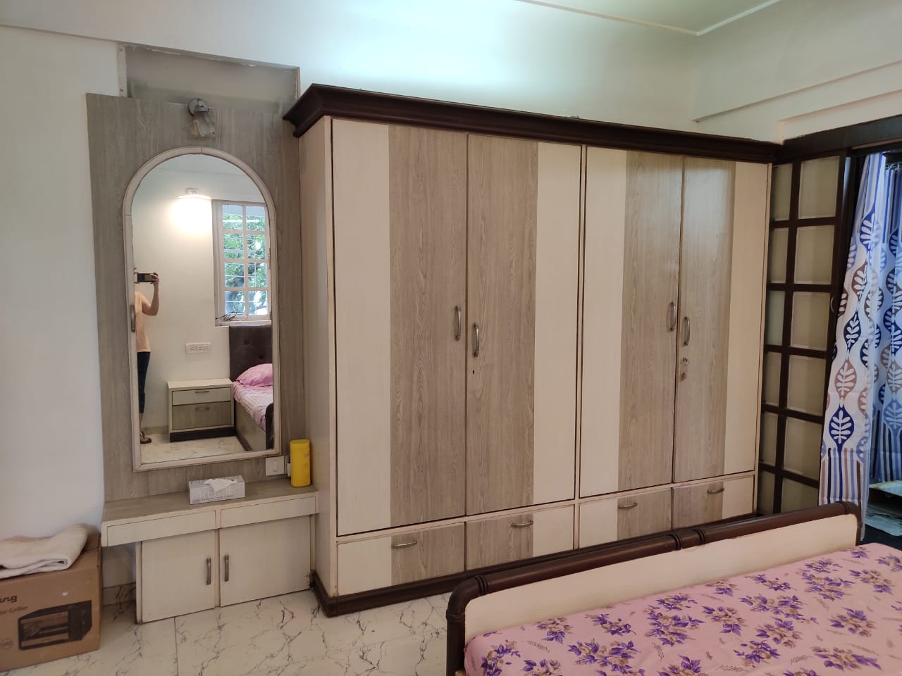 2 BHK Apartment for Rent in Pali Hill Mumbai