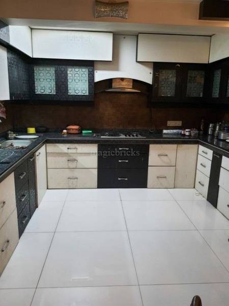 3 BHK Apartment for Rent in 16th Road Mumbai