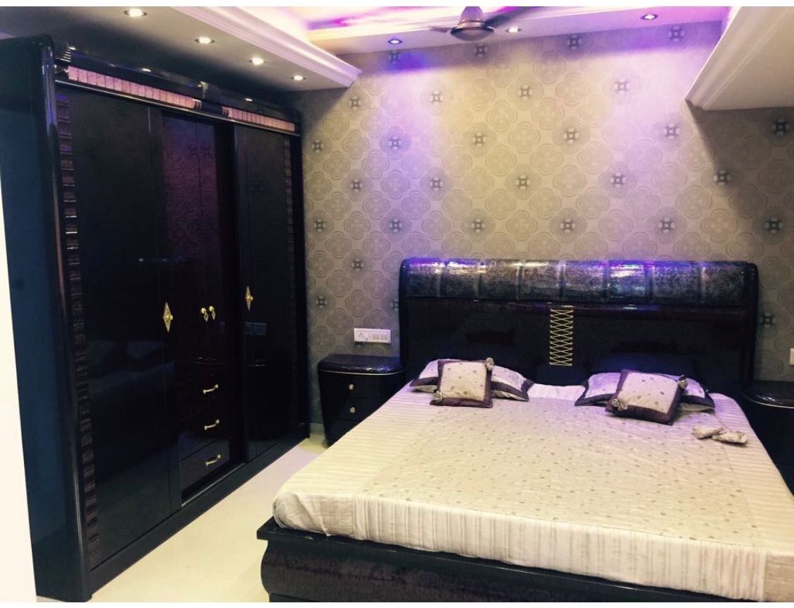 5 BHK Apartment for Rent in Almeida park Mumbai