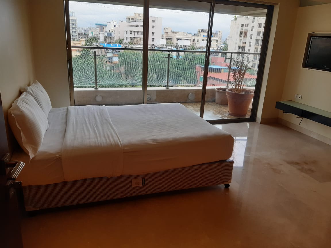 3 BHK Apartment for Rent in St. Theresa Road Mumbai