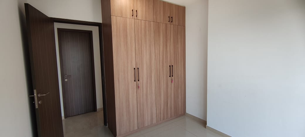 2 BHK Apartment for Sale in Santacruz East Mumbai