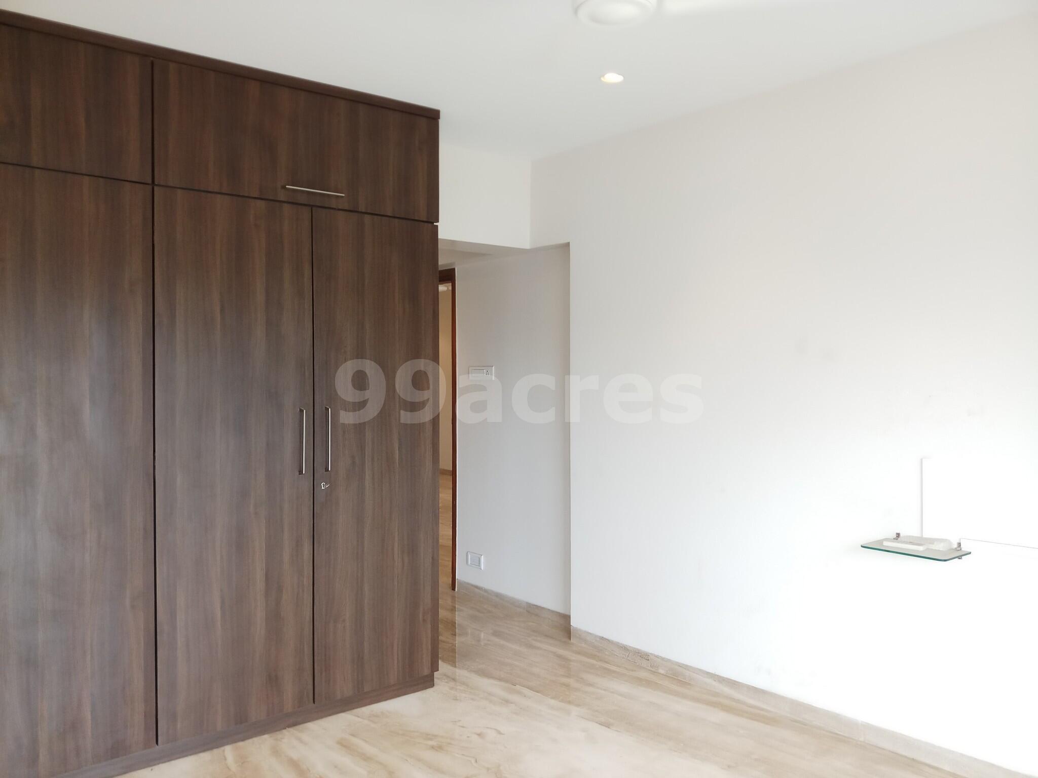 3 BHK Apartment for Rent in CST Road Mumbai