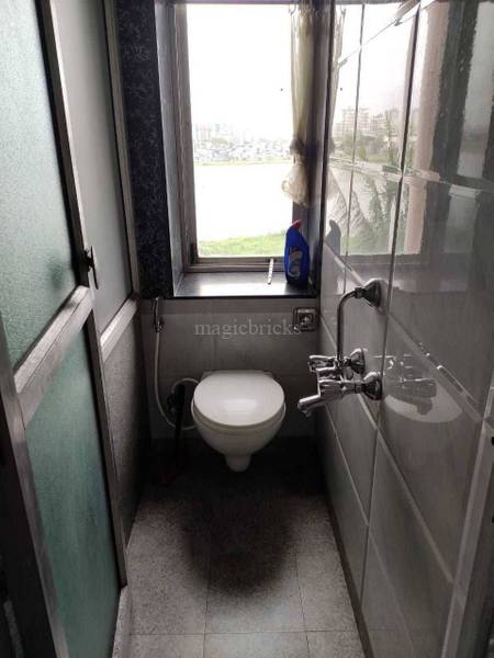 3 BHK Apartment for Rent in Juhu Tara Rd Mumbai