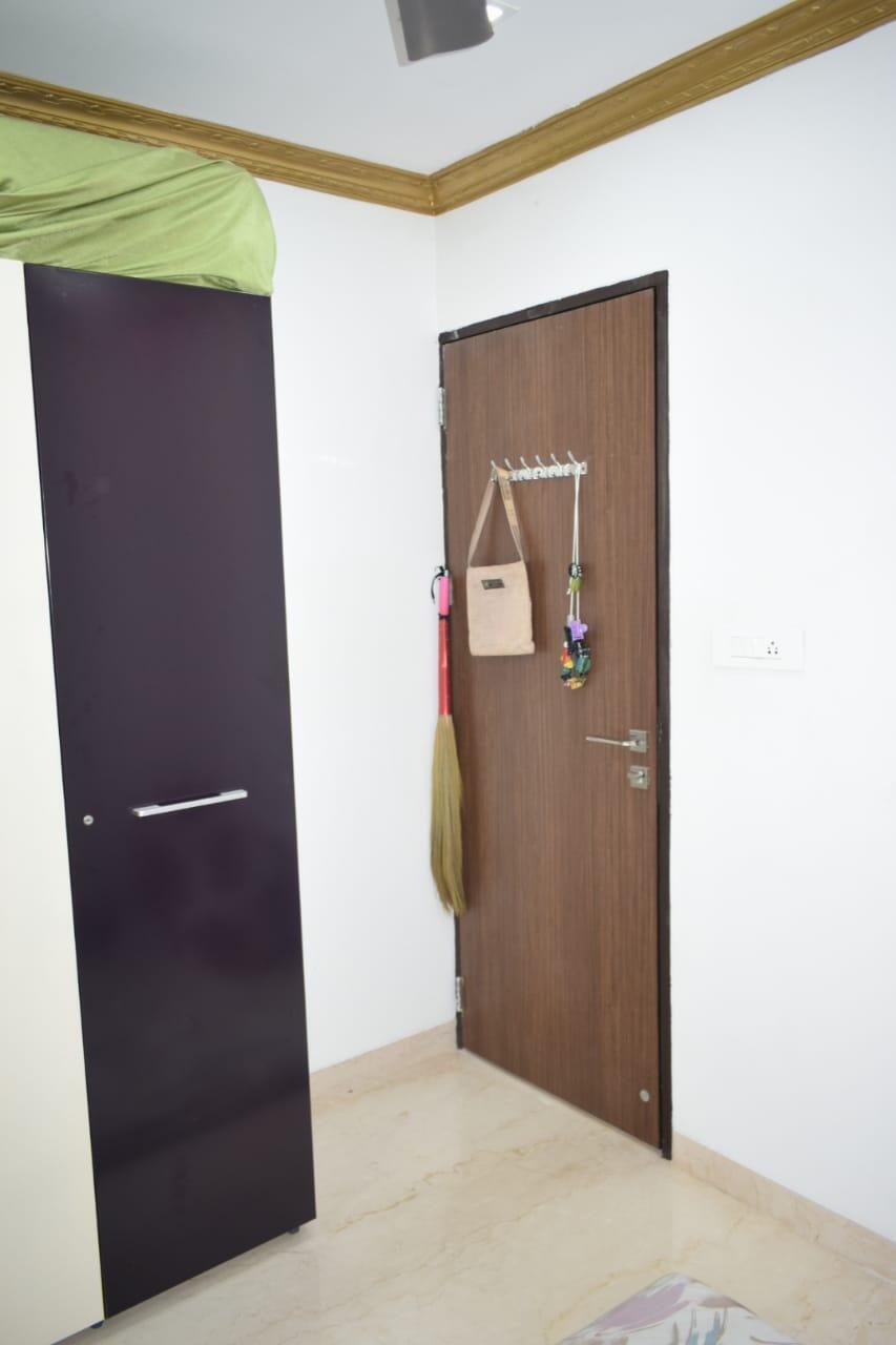 2 BHK Apartment for Sale in BKC Extention Road Mumbai