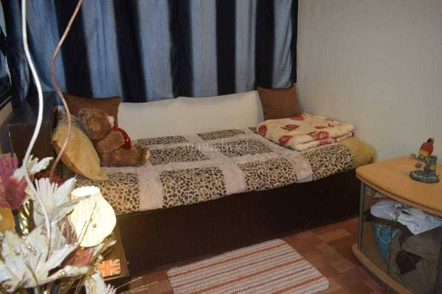 2 BHK Apartment for Rent in Santacruz West Mumbai