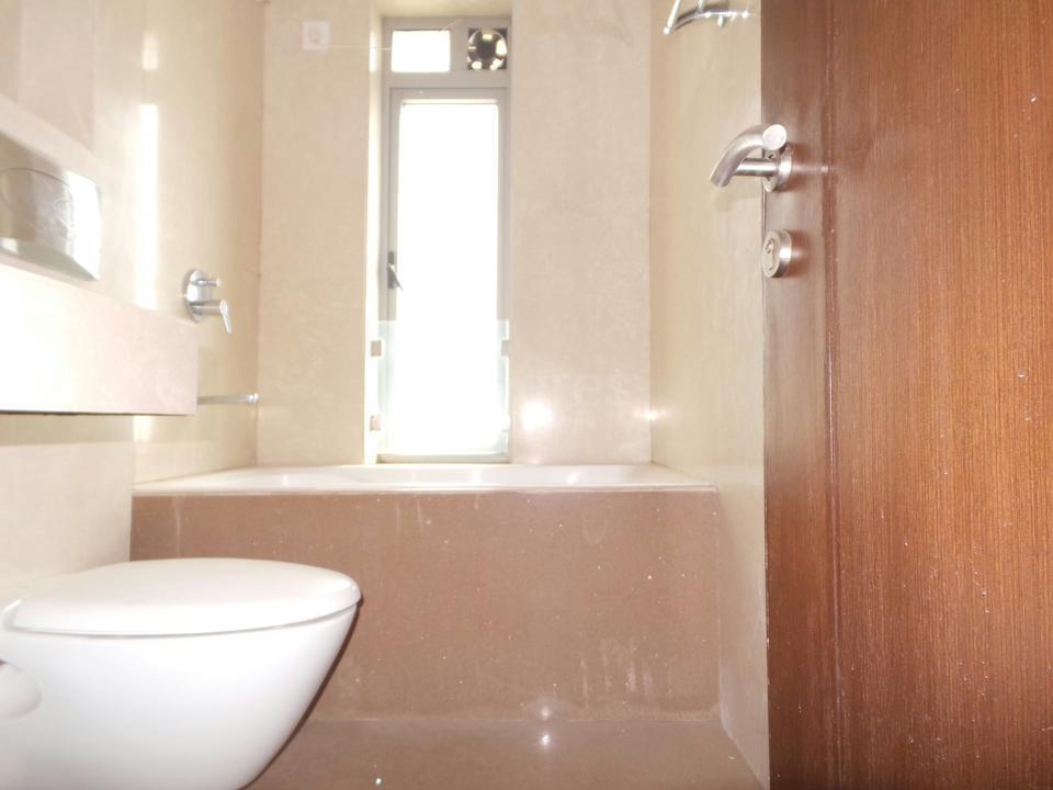 3 BHK Apartment for Rent in Sayani Road Mumbai