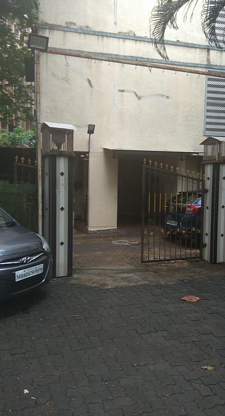 2 BHK Apartment for Rent in Vakola Mumbai