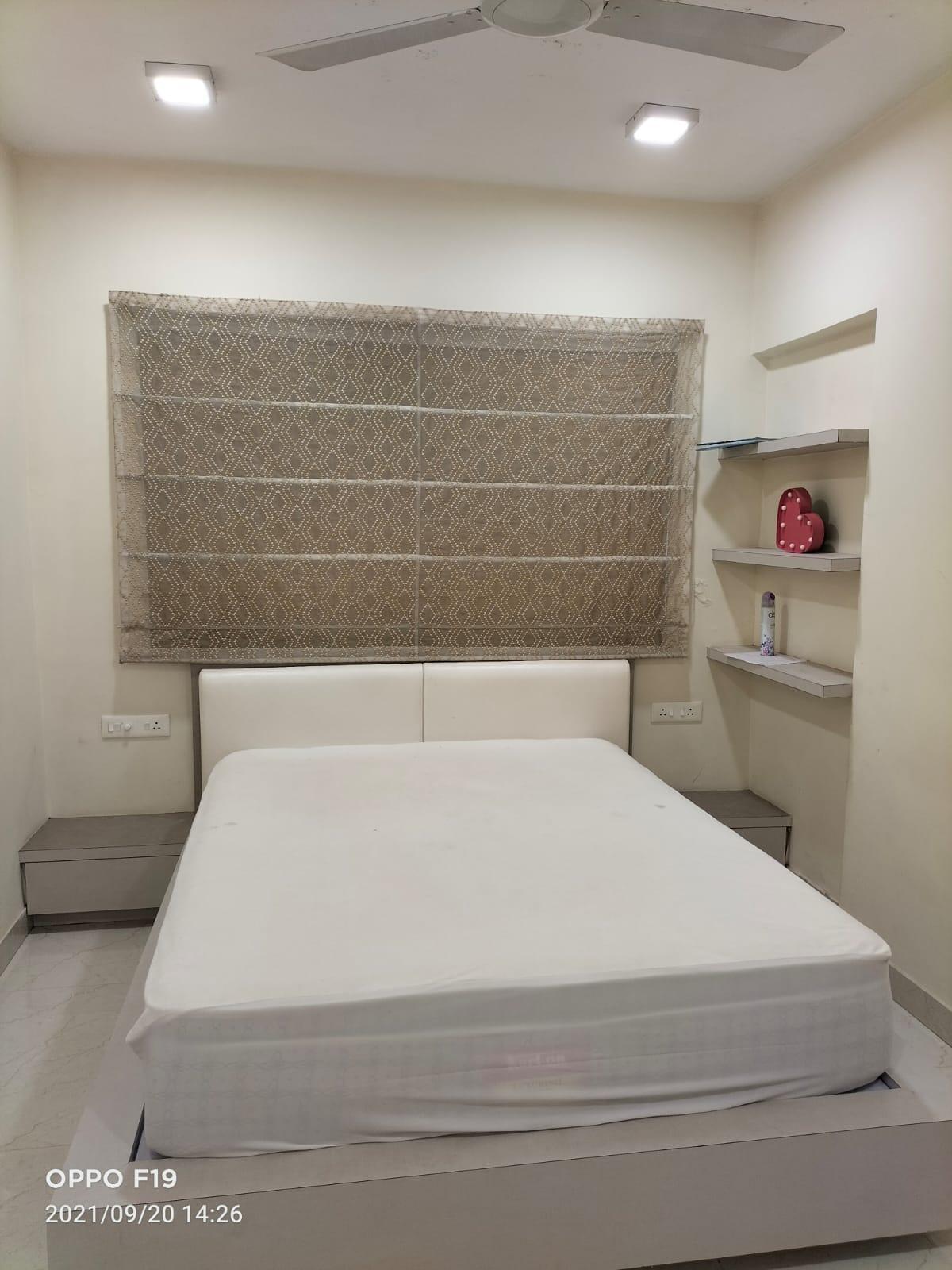 Apartment for Rent in Gilbert Hill Rd Mumbai