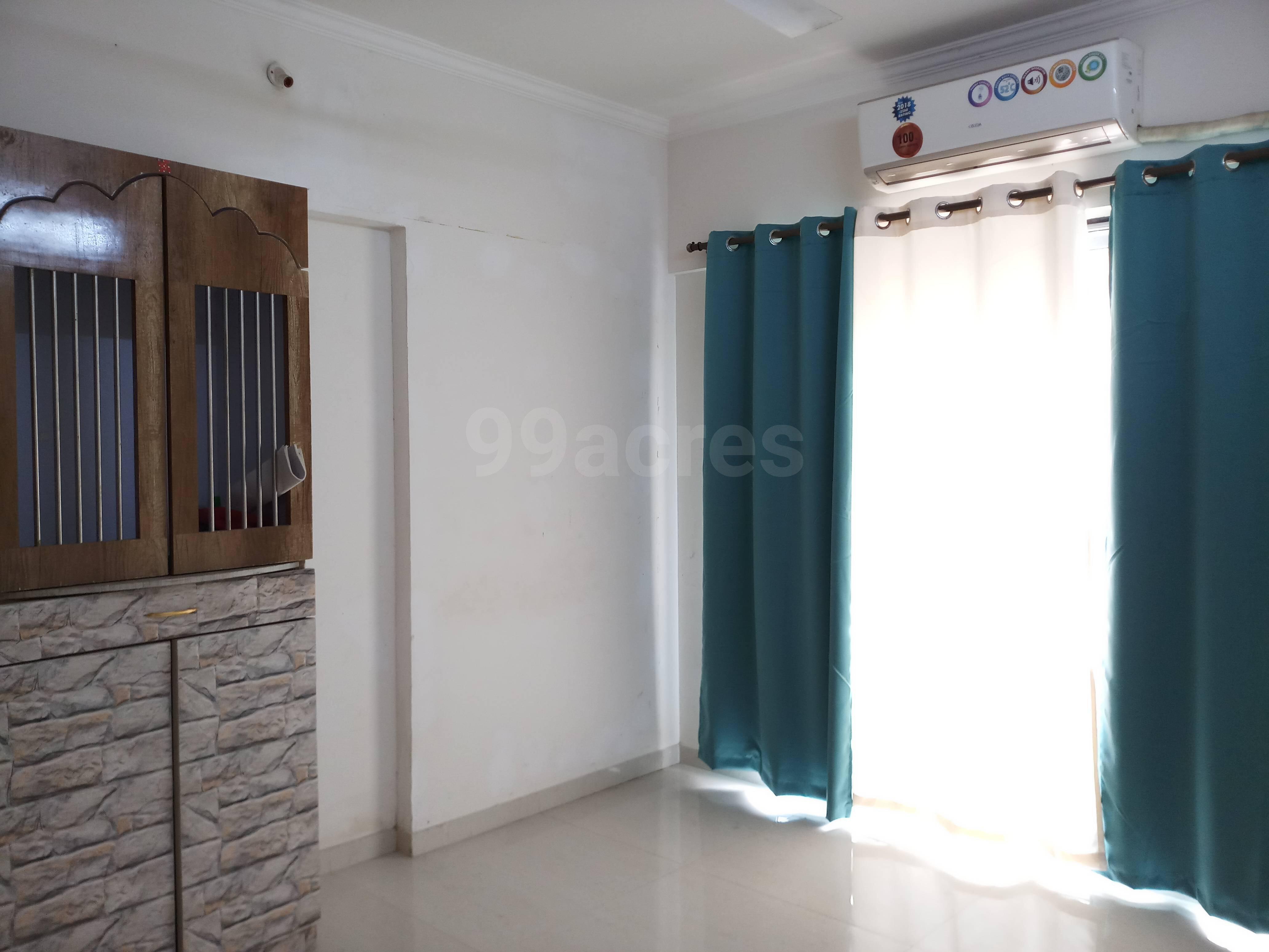2 BHK Apartment for Rent in Bandra East Mumbai