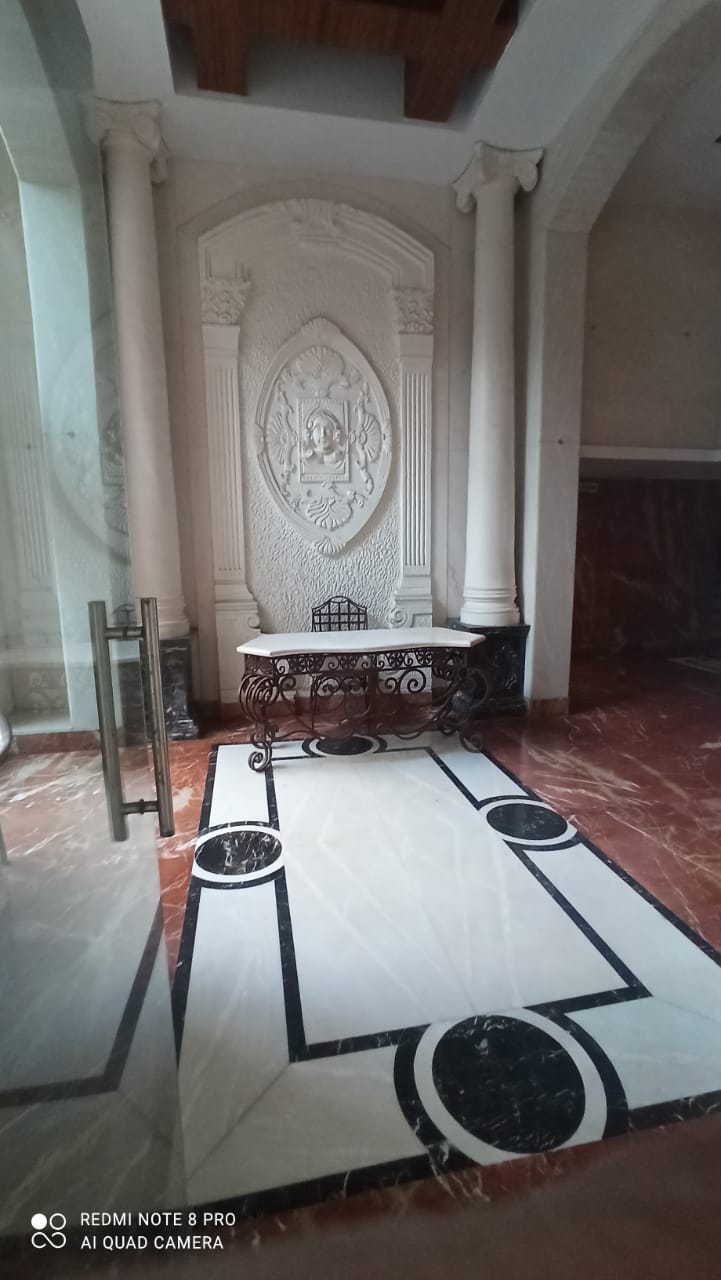 2 BHK Apartment for Rent in 15th Road Mumbai