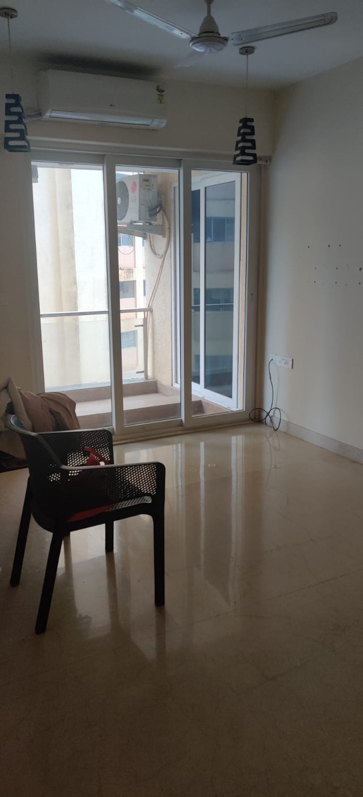 2 BHK Apartment for Rent in Government Colony Mumbai