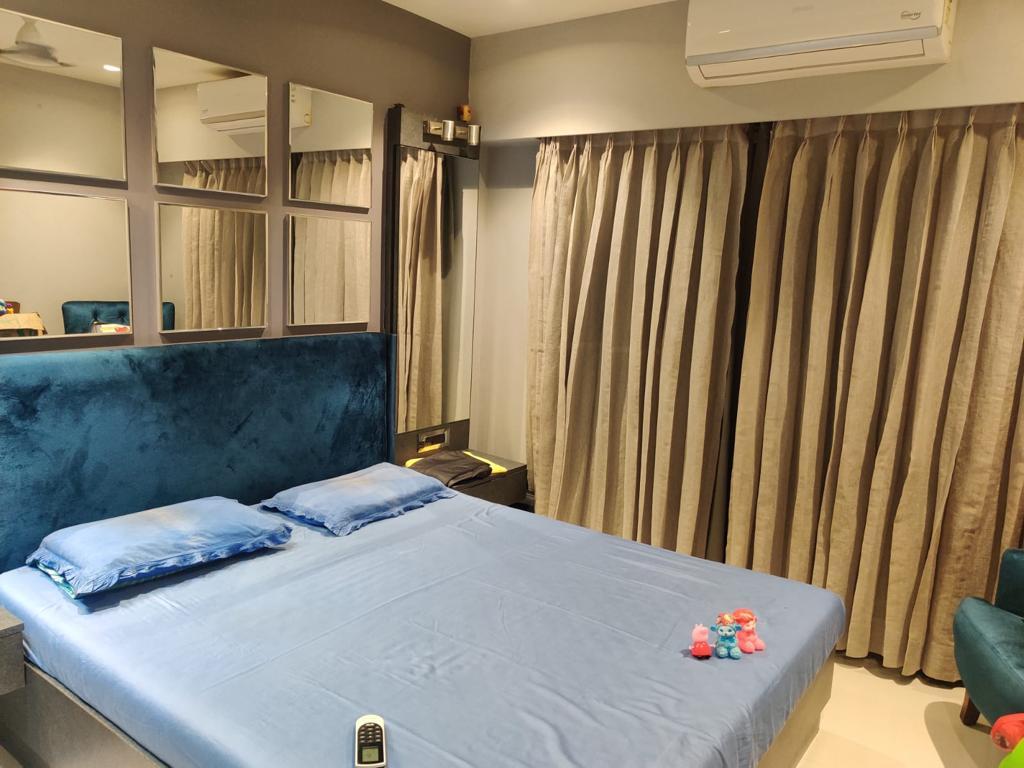 3 BHK Apartment for Sale in Khar West Mumbai
