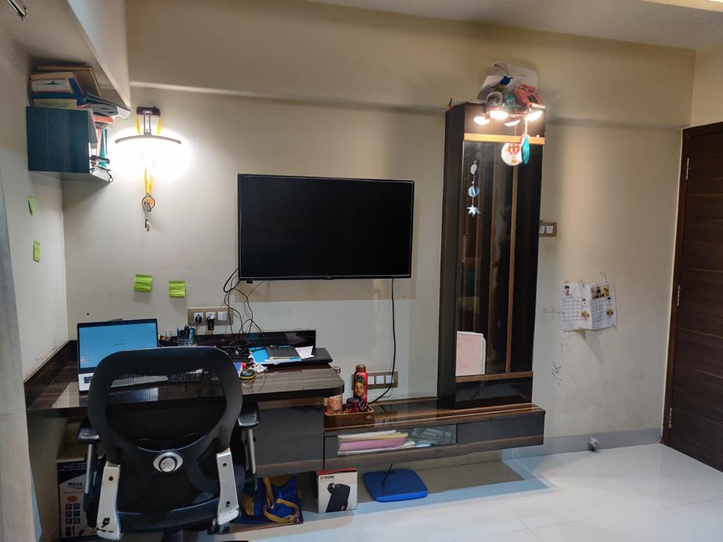 3 BHK Apartment for Sale in Khar West Mumbai